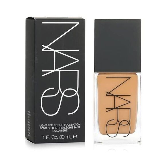 NARS Light Reflecting Foundation - Barcelona - Picture 2 of 3